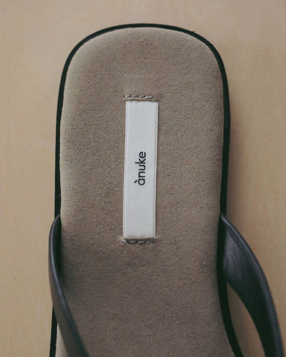 Bicolor Tongs Sandals Bicolor Tongs Sandals,バイカラー トング サンダル,62711005,サンダル,靴,トングサンダル,ànuke,アンヌーク,lifes,ライフズ,27ss