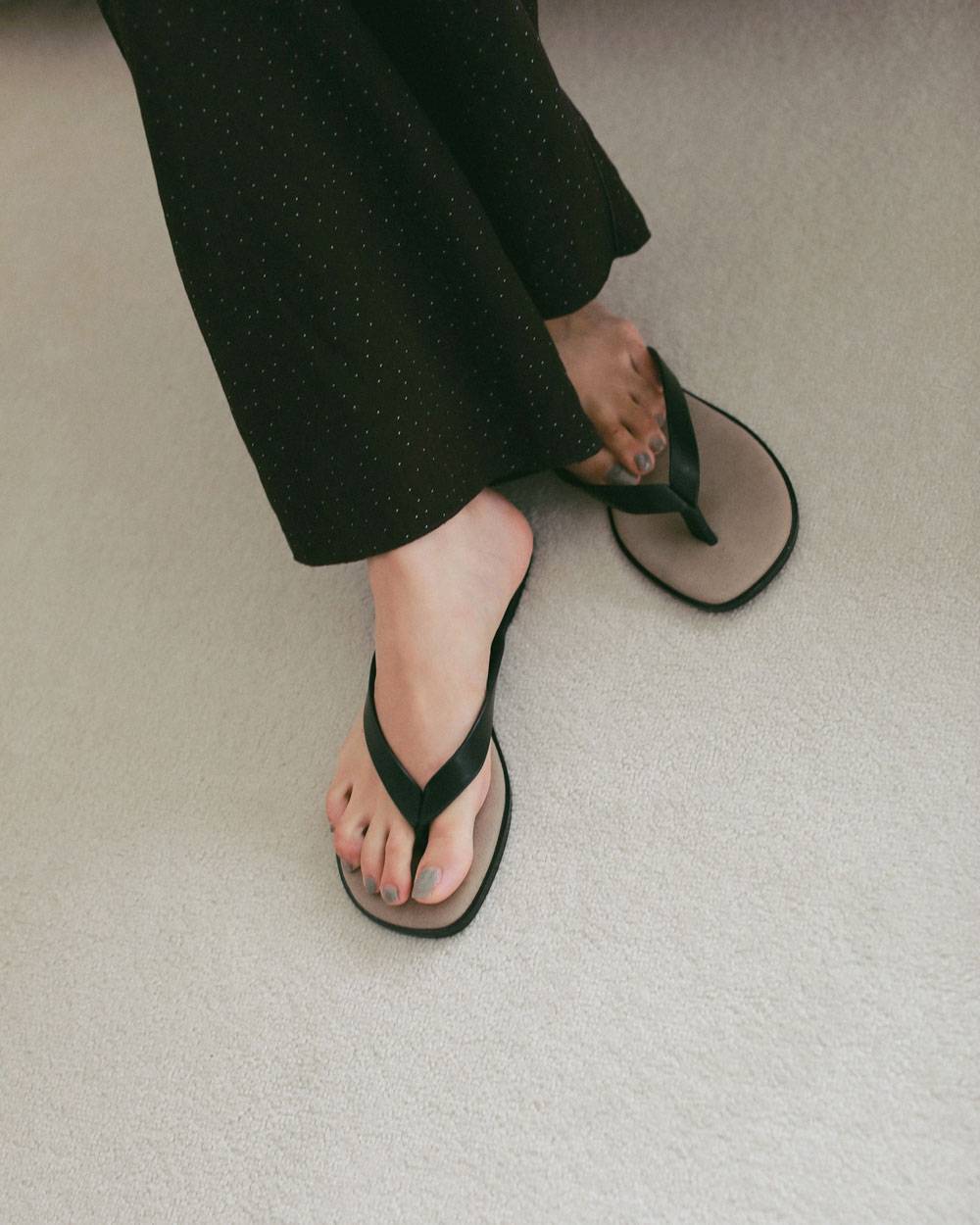 Bicolor Tongs Sandals Bicolor Tongs Sandals,バイカラー トング サンダル,62711005,サンダル,靴,トングサンダル,ànuke,アンヌーク,lifes,ライフズ,27ss